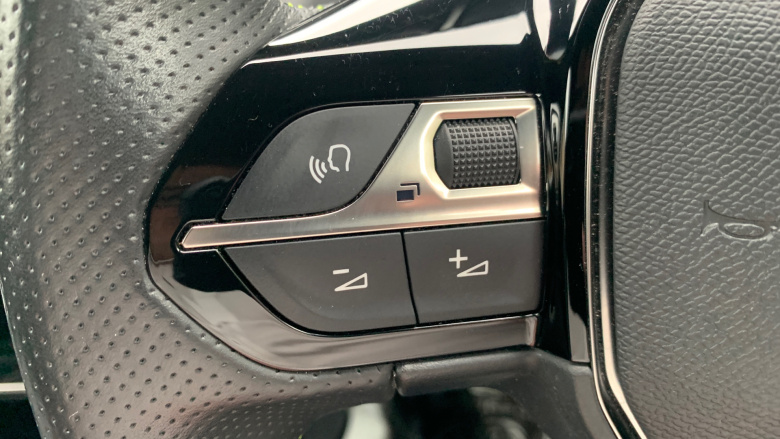 Peugeot 208 1.2 PureTech 100 GT 5dr Petrol Hatchback